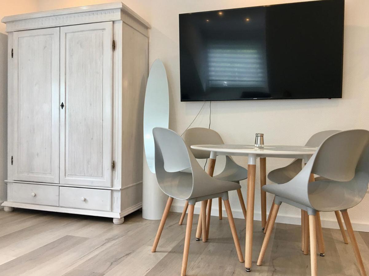 H&e Homestay Steinheim (Westphalia)